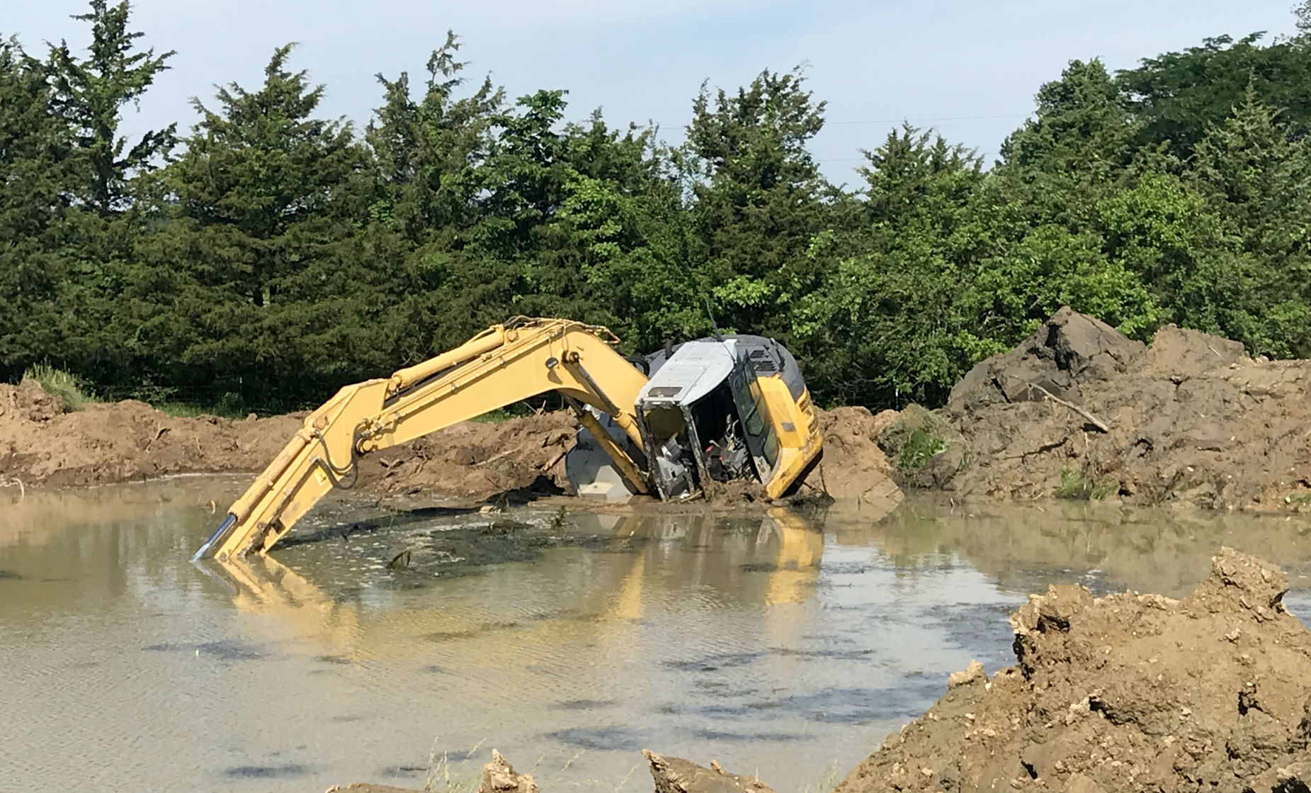 EXCAVATOR RESCUE 2 (05/31/18)